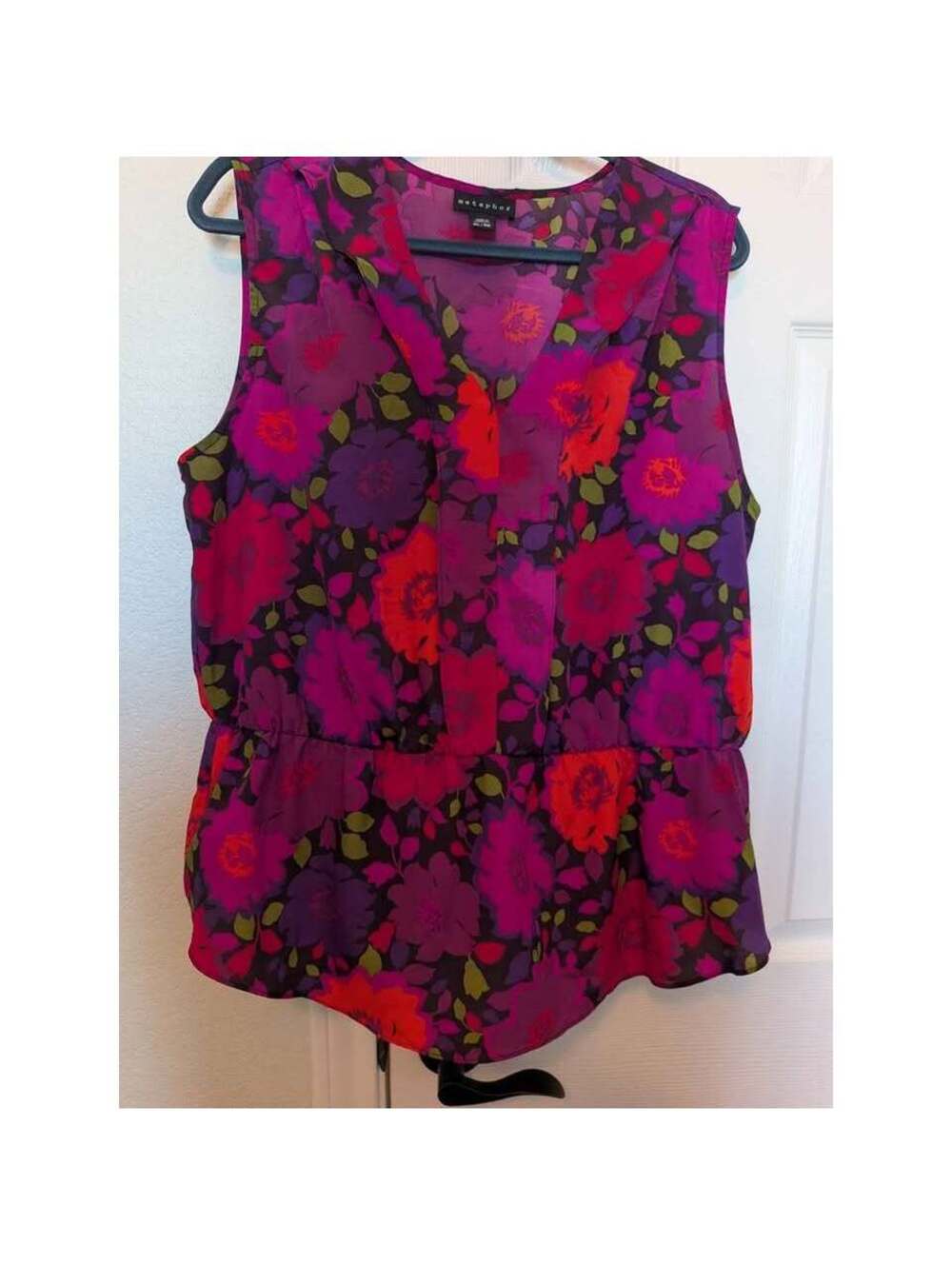 Metaphor XL Sleeveless Floral Blouse in Purple, Pink, Magenta & Coral